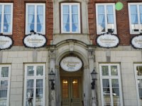 mc tour15 (25)  Außenansicht des Gröninger Hauses